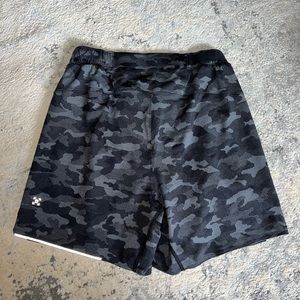Lululemon Surge Short Liner 6" Size Med Veriegated Mesh Camo
